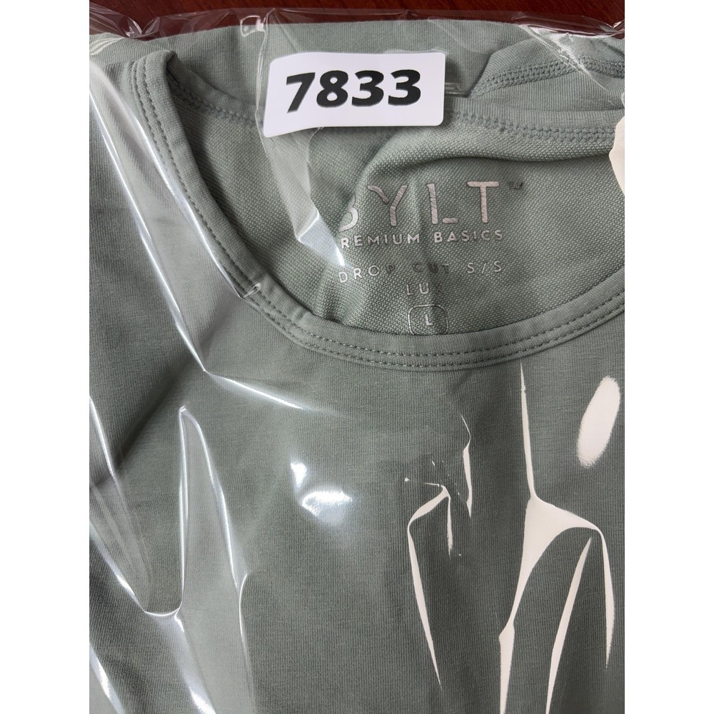 BYLT Shirt Mens Large Green Drop-Cut S/S Lux Curved Hem Soft Crewneck Tee - Picture 8 of 8